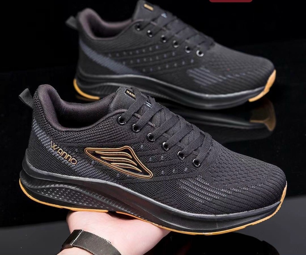 Giày thể thao sneaker nam đế đen logo phối vàng hàng chât lượng cao bảo