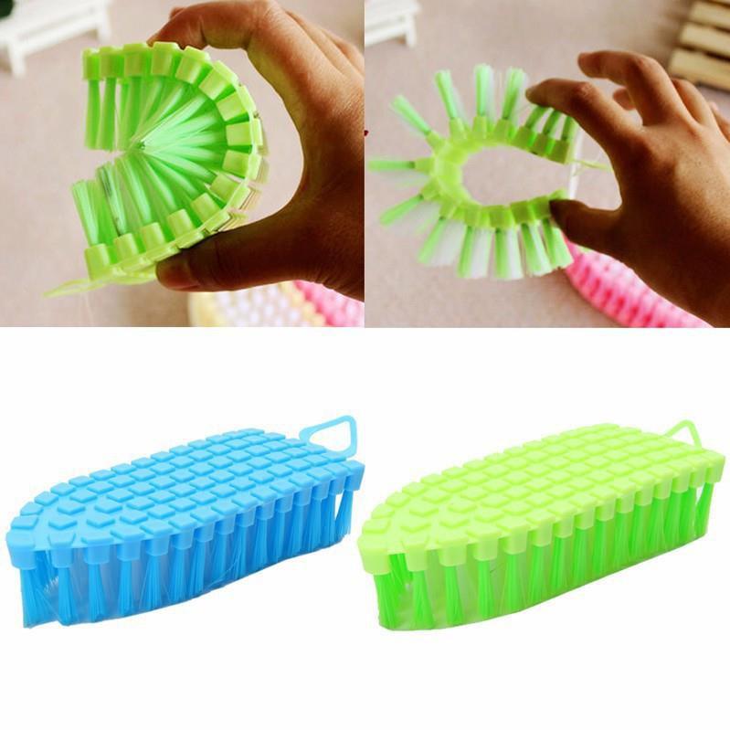 Bàn chải uốn cong góc đa năng (1 cái)