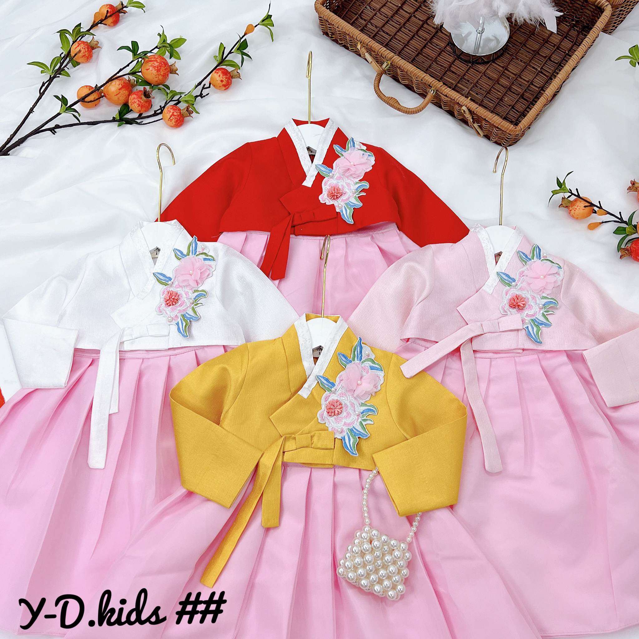 Hanbok hàn quốc cho bé gái vui xuân 2022