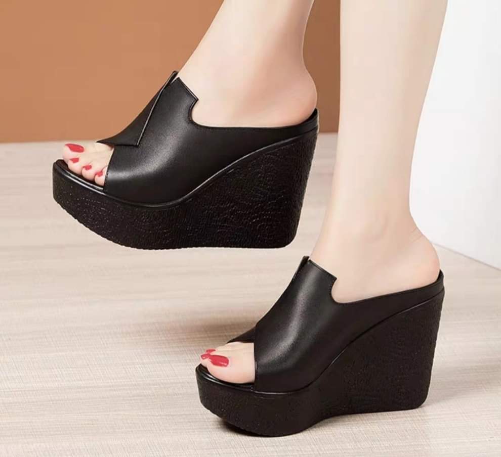 Dép xuồng quai da đắp chéo sành điệu hàng rất cao cấp đế 9 phân