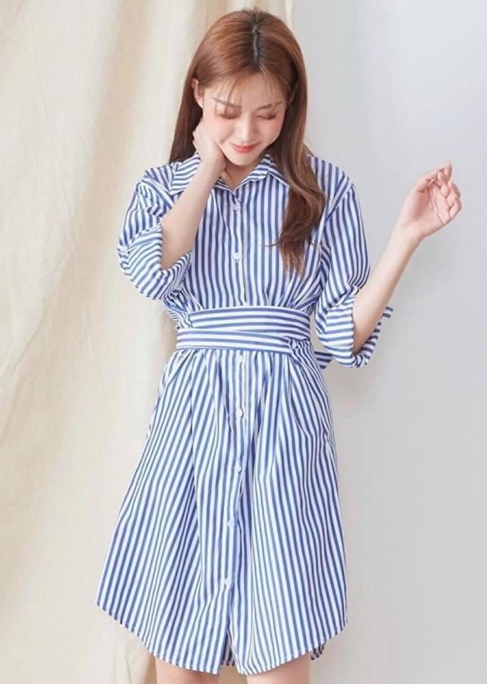 Đầm sọc xanh chéo dây
