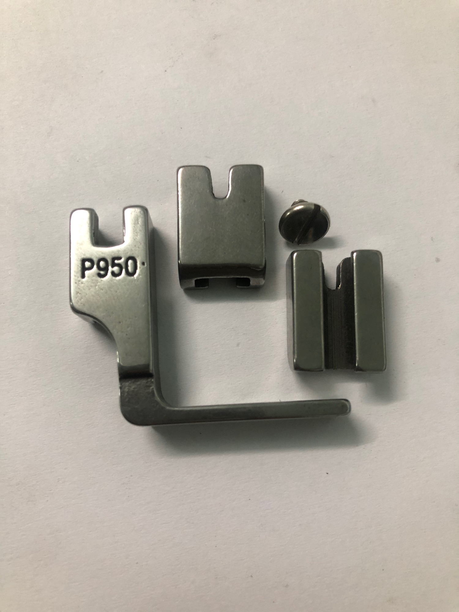 Chân vịt nhún 2 tầng p950