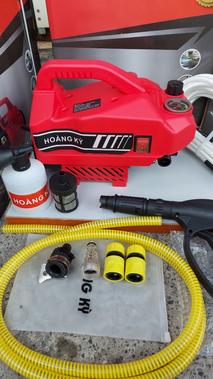 Máy rửa xe cao áp hoàng ký. model : h2 . công suất : 2400w. có chỉnh áp.lưu lượng 7l/p. máy xịt rửa xe. điều hòa. máy lạnh...