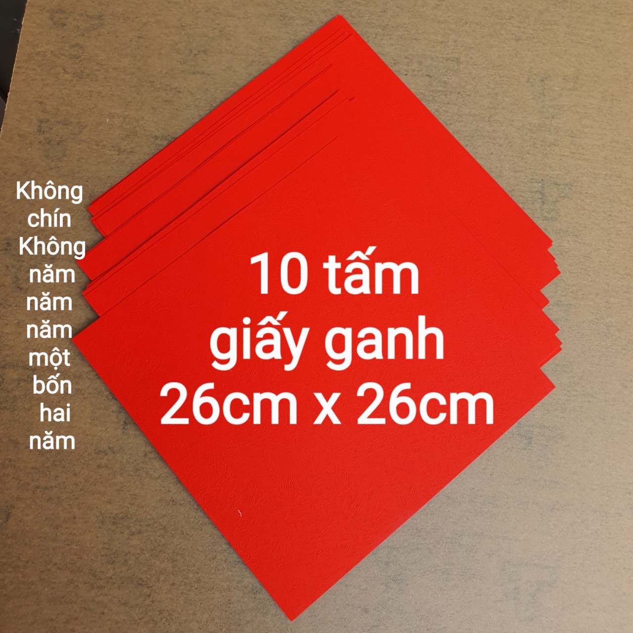10 giấy mỹ thuật vuông kích thước 26cm x 26cm. Giấy viết thư pháp trang trí tết