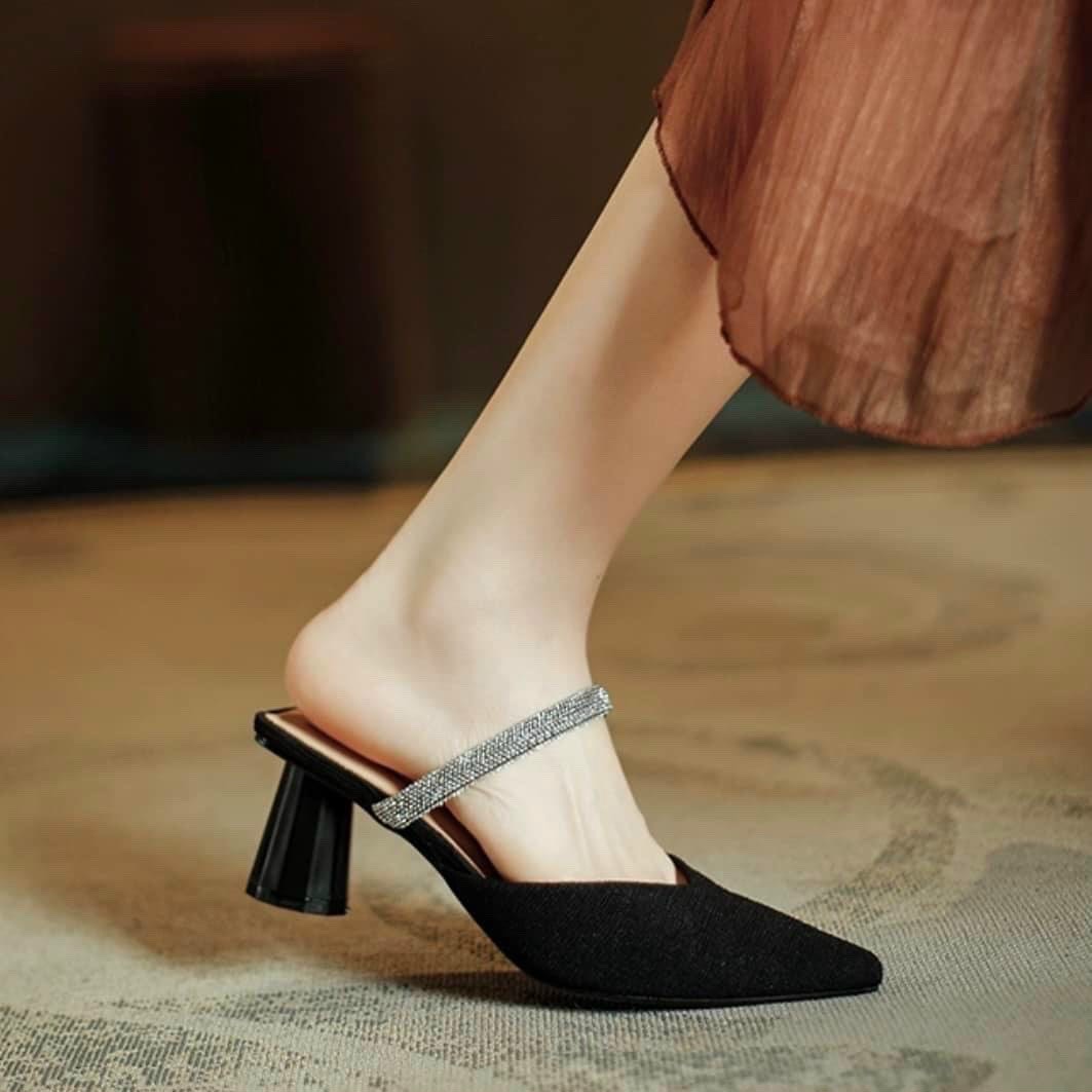 Dép sục cao gót mũi nhọn lụa xước quai đá gót trụ 5cm- G892