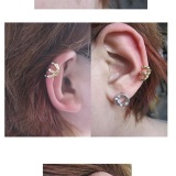 Bông Tai Nữ Đeo Vành Không Cần Xỏ Khuyên Họa Tiết Xương Ngón Tay Cá Tính