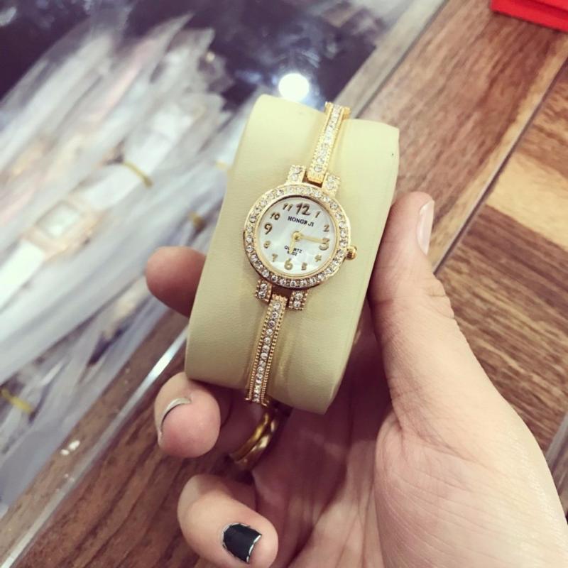Đồng hồ lắc nữ sang trọng thời trang đẹp nhất - DH11241712 bán chạy