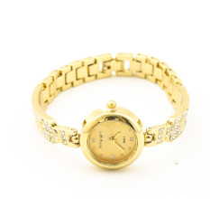 Giá Sốc Đồng hồ nữ dây thép mạ vàng King Girl SLHE1148   Slim1991
