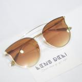 Kính mát nữ chống UV gọng vàng kim loại