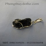 Mặt tỳ hưu đá ruby hồng dài 1,4 x 0,9 cm