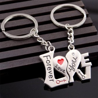 Móc chìa khóa đôi tặng valentine, móc khoá tình yêu giá rẻ - Moc khoa cap I Love You MK12...