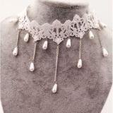 Vòng cổ choker ren trắng đính hạt châu giọt nước nhỏ giọt dịu dàng