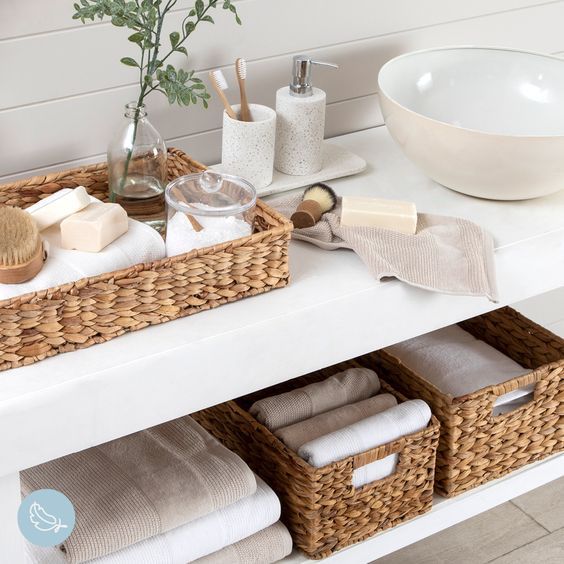 Hộp đựng đồ, giỏ đựng quần áo, sọt đựng khăn tắm, trang trí và decor nhà cửa, khay mini để bàn, khay để mỹ phẩm, giỏ cói lục bình handcraft, phong cách Vintage
