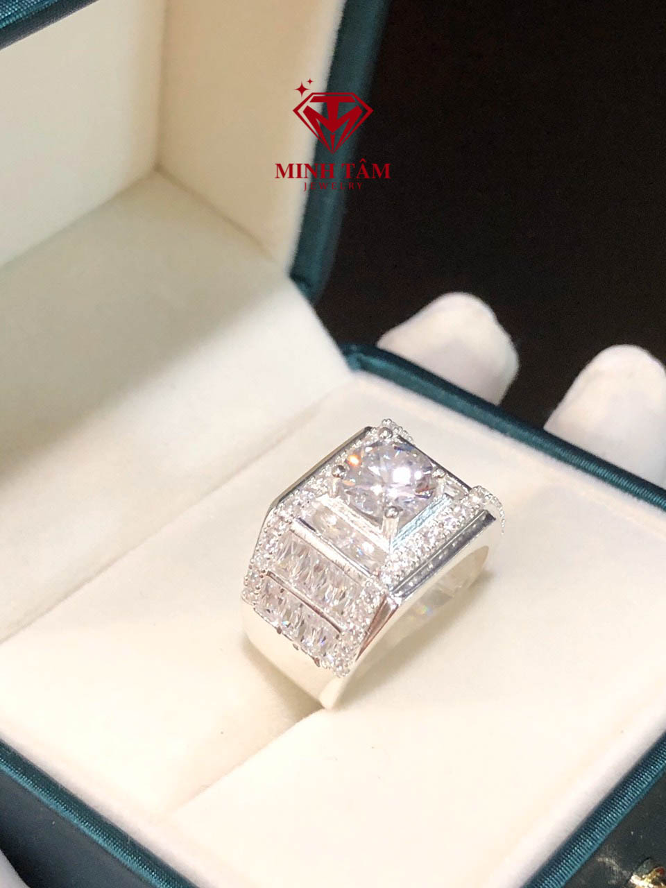 Nhẫn bạc nam đính đá ổ đá chủ 7 ly chất liệu bạc ta Minh Tâm Jewelry