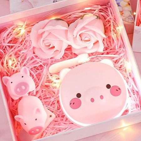 [HCM][LOẠI TỐT] QUẠT ĐIỆN SẠC PIN CẦM TAY HÌNH HEO GẤU MÈO KITTY XINH XẮN KÈM GƯƠNG TRANG ĐIỂM + TÍCH HỢP ĐÈN LED TRỢ SÁNG SIÊU TIỆN LỢI + TẶNG DÂY SẠC NHANH 55K