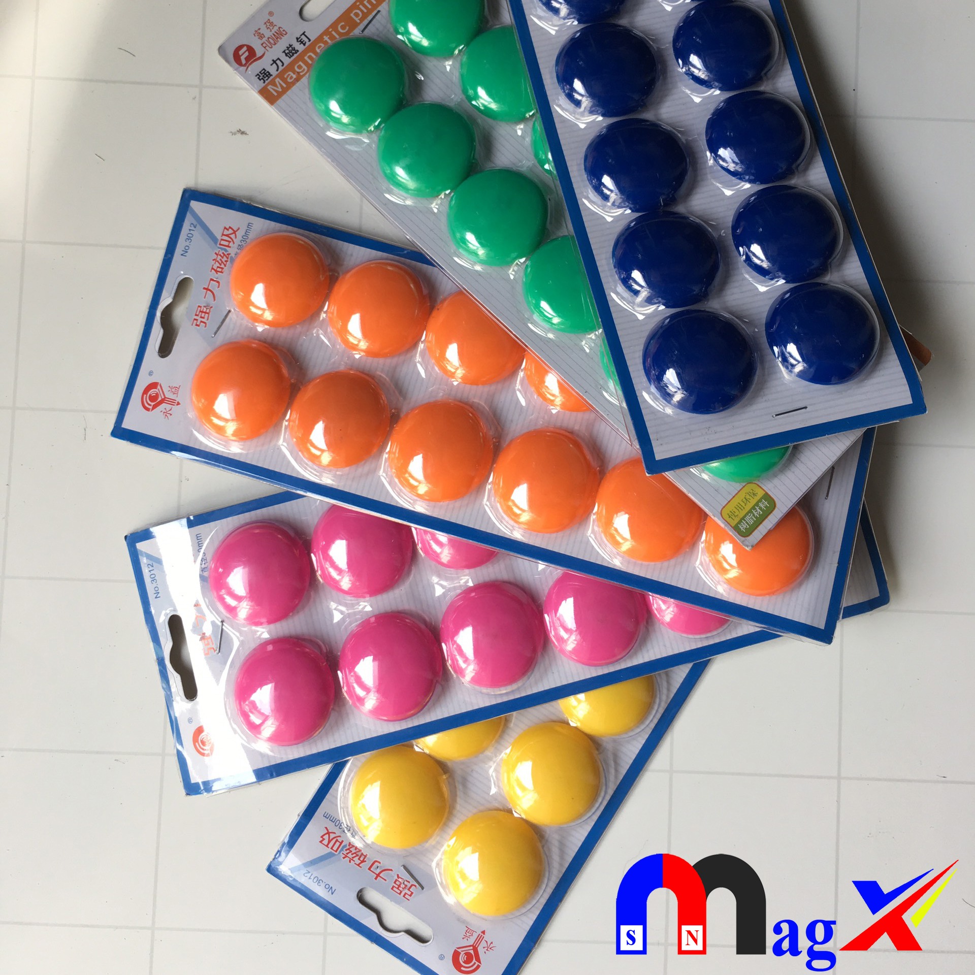 [HCM]Nút Chặn Giấy Nam Châm Đính Bảng Từ - D30 Đa Màu Sắc