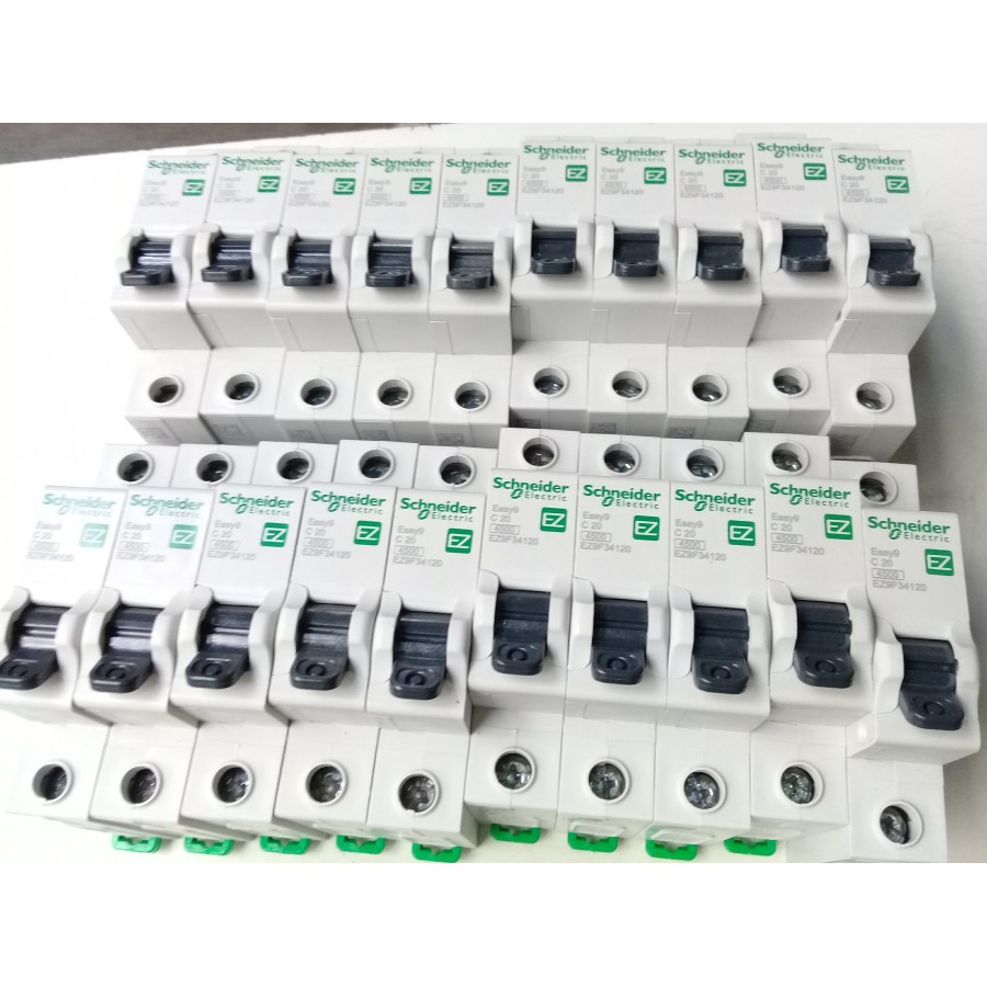 Cầu Dao Tự Động 1P 4.5Ka Schneider