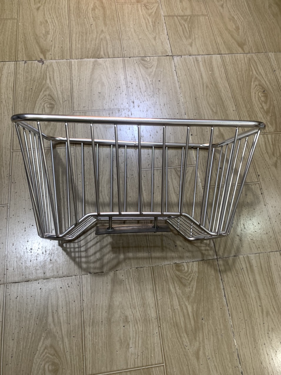 Rổ trước xe DREAM kiểu sọc đứng inox
