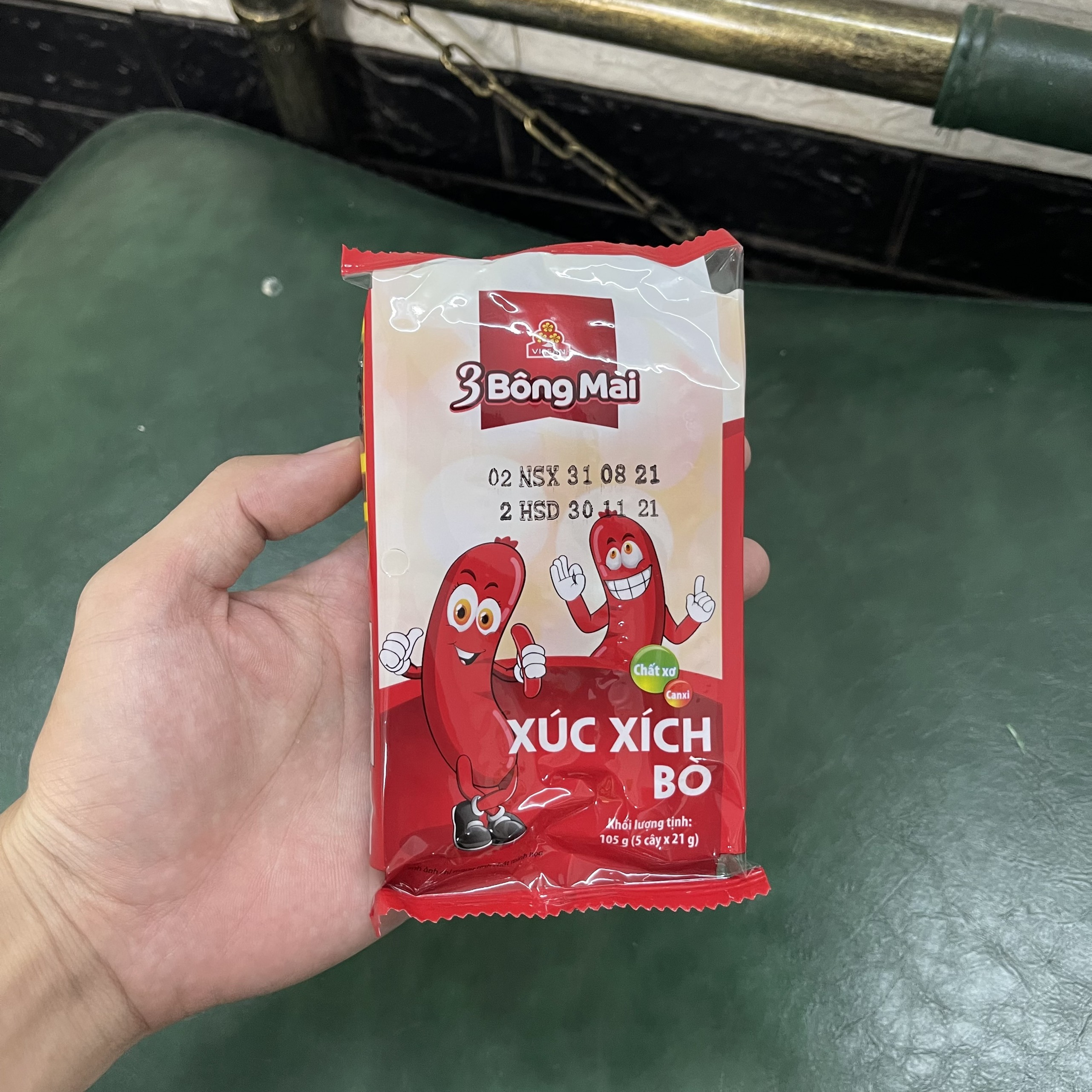Xúc xích 3 bông mai vị bò gói 5 cây 21g