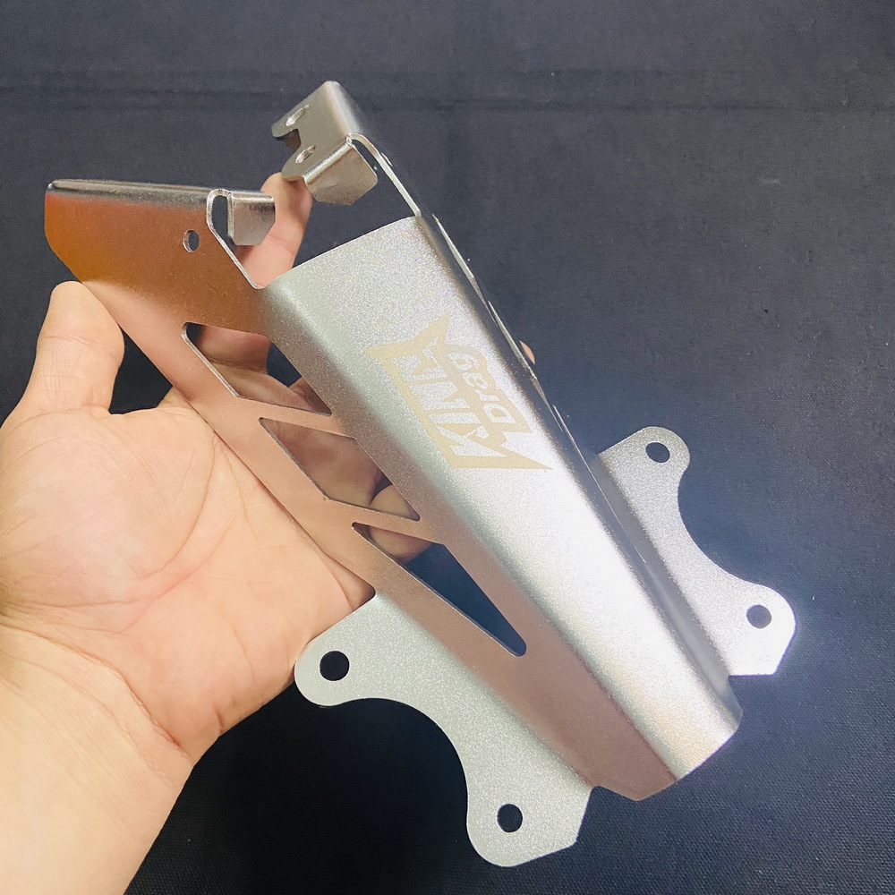 ( INOX BẮN CÁT ) ỐP ĐUÔI DÈ, MUA RÙA DÈ SAU EXCITER 150 INOX LOẠI DẦY CHỐNG RUNG HIỆU QUẢ