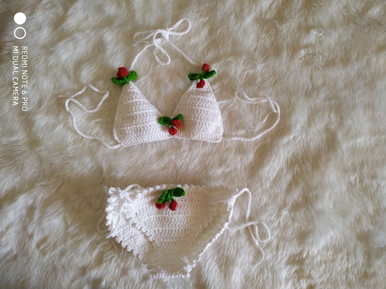 Set bikini len cho bé