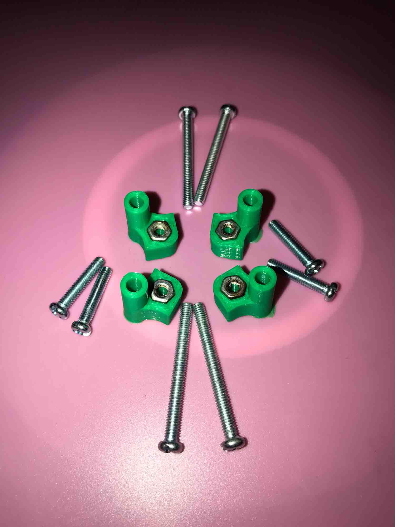 Tai nhựa giữ Moter brushless với khung quạt