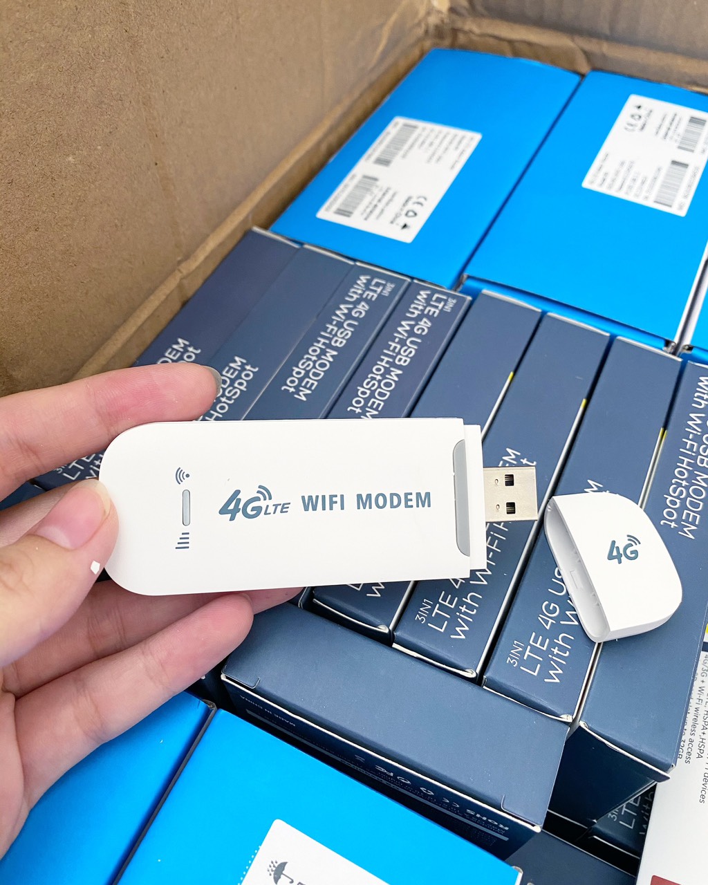 Usb phát wifi 4g lte từ sim di động