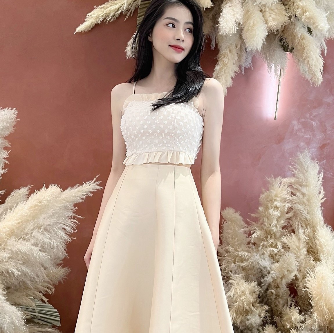 Đầm váy xòe đẹp mặc dự tiệc công sở siêu xinh tại GUCO | The dress, Áo quần  hiệu, Thời trang tự chế