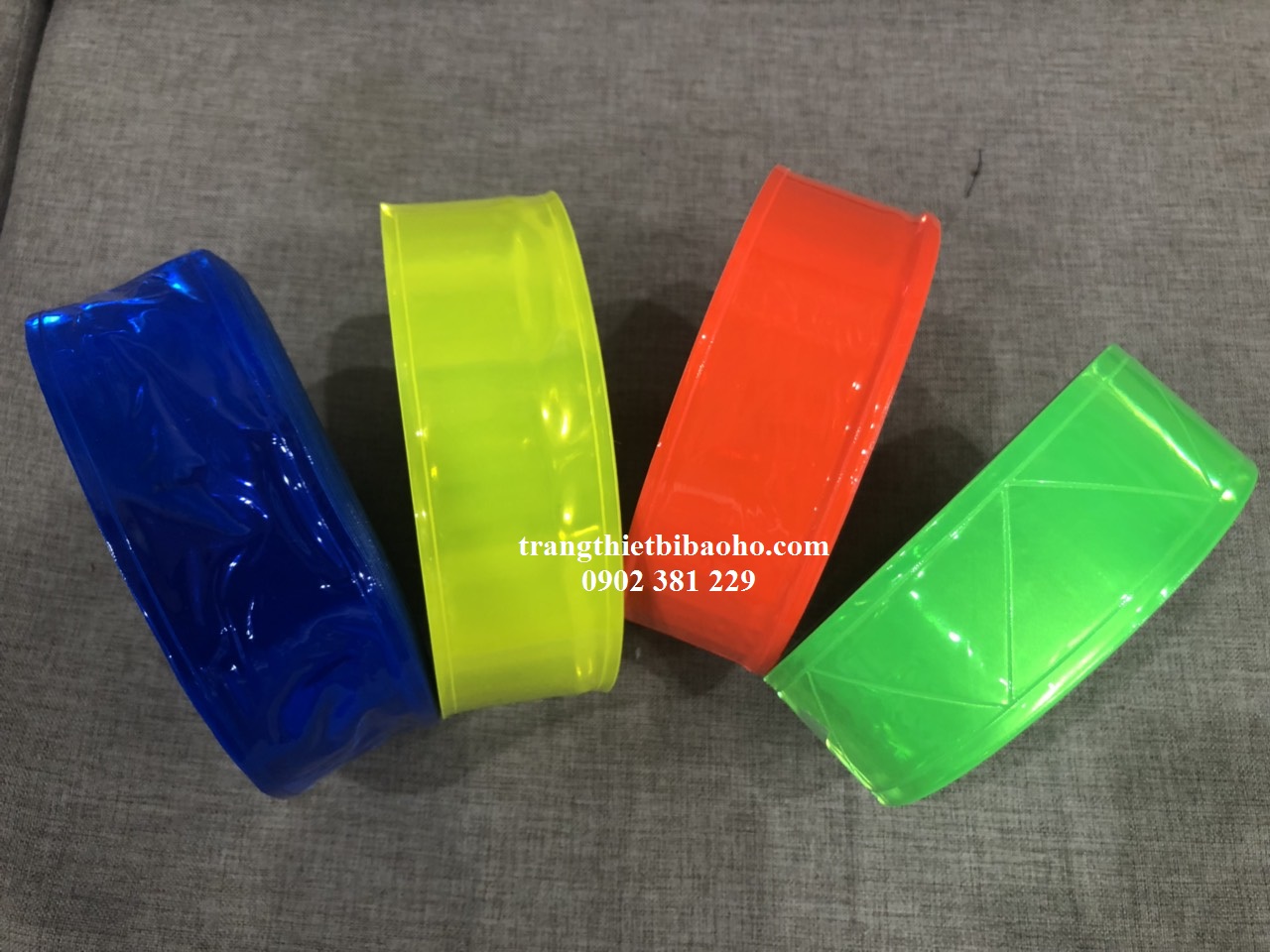 Phản quang nhựa nhiều màu bản 5cm x 50m