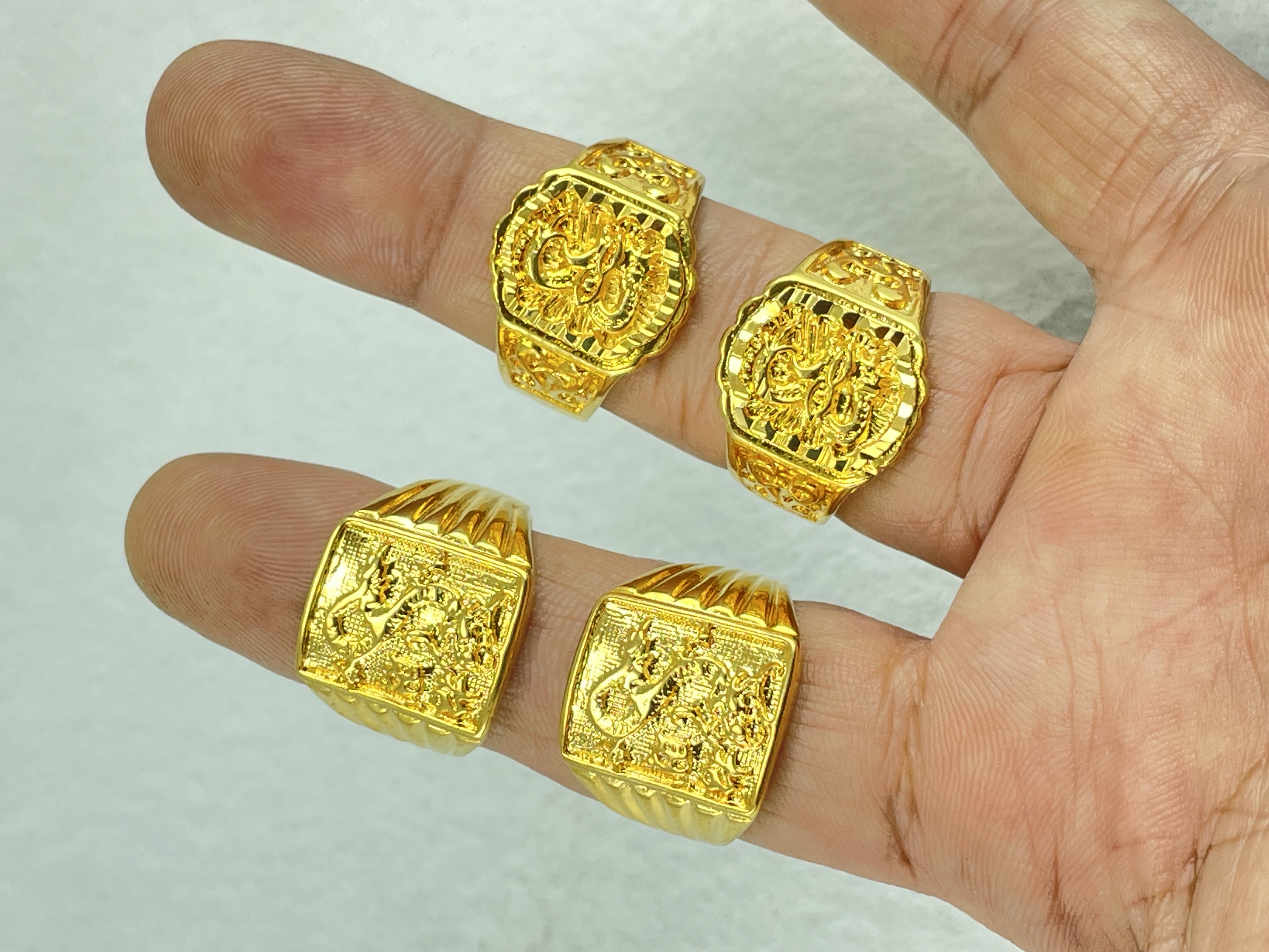 Nhẫn nam rồng mạ vàng 24k sáng bóng