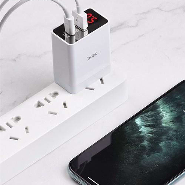 Cốc sạc hoco dc28 pro sạc nhanh pd+qc3.0 bảo toàn dòng sạc thông minh tương thích với tất cả dòng máy