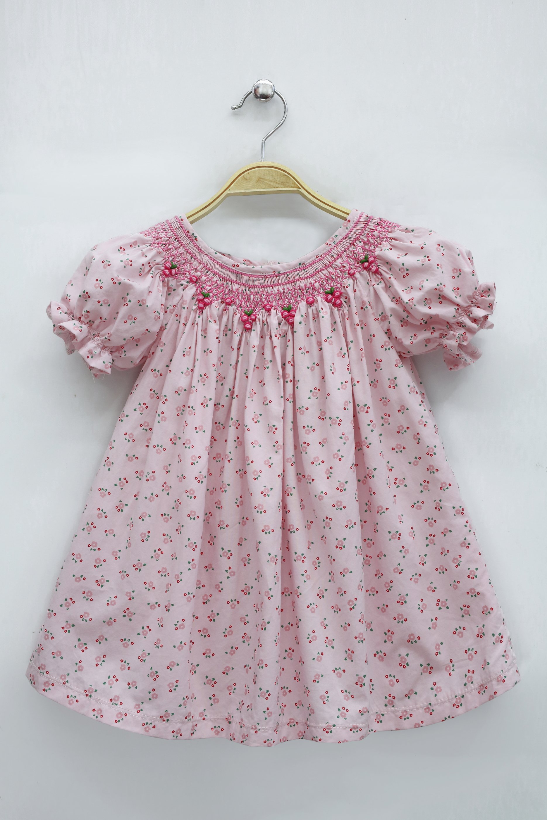 Đầm smock hồng hoa nhí