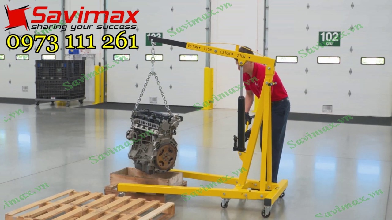 Cẩu móc động cơ loại 2 tấn, cẩu móc bứng gốc cây cảnh tại Mộc Châu