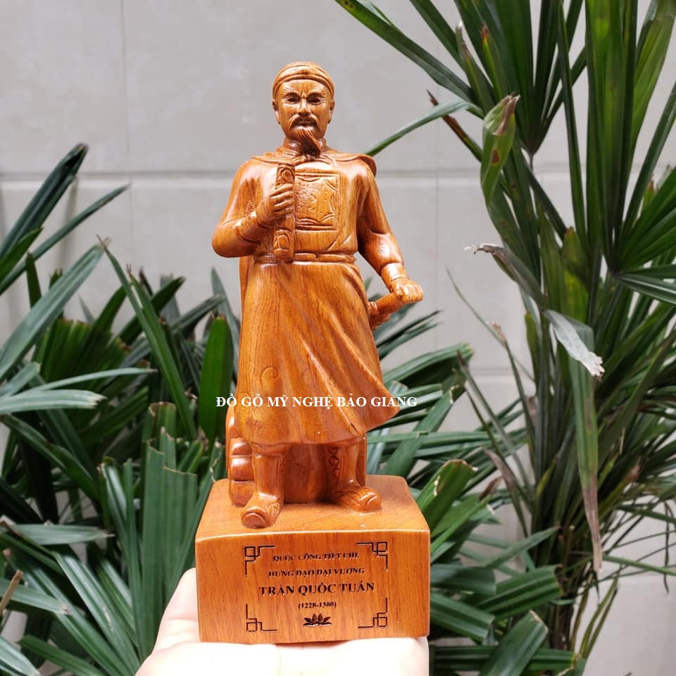 Tượng Hưng Đạo Vương Trần Quốc Tuấn, Trần Hưng đạo gỗ hương cao 20cm