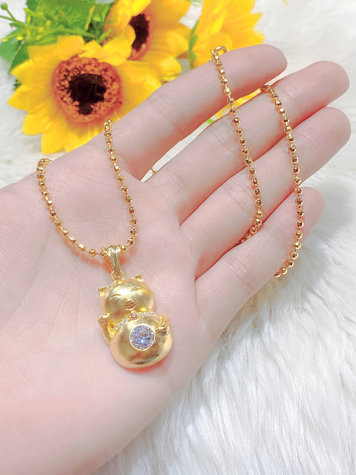 Dây chuyền nữ mặt xoàn mạ màu 18.k cao cấp U874