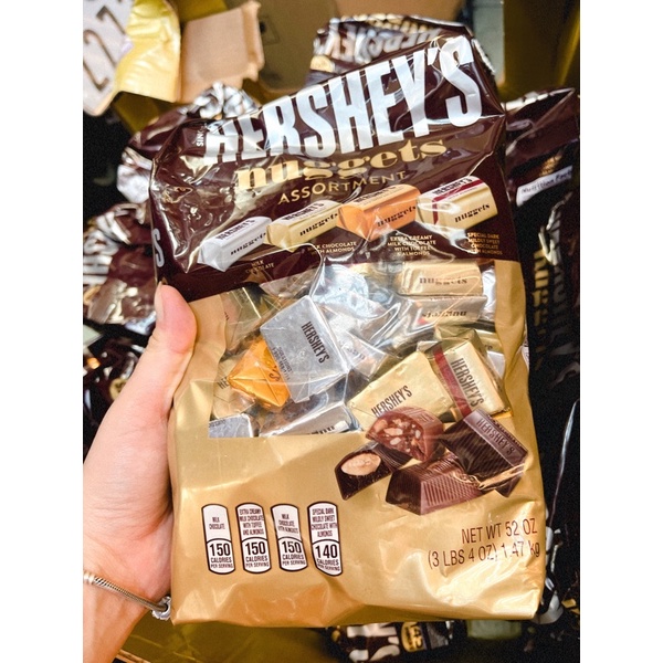Socola Hershey's Nuggets hershey nuggets chocolate 1.47kg của Mỹ