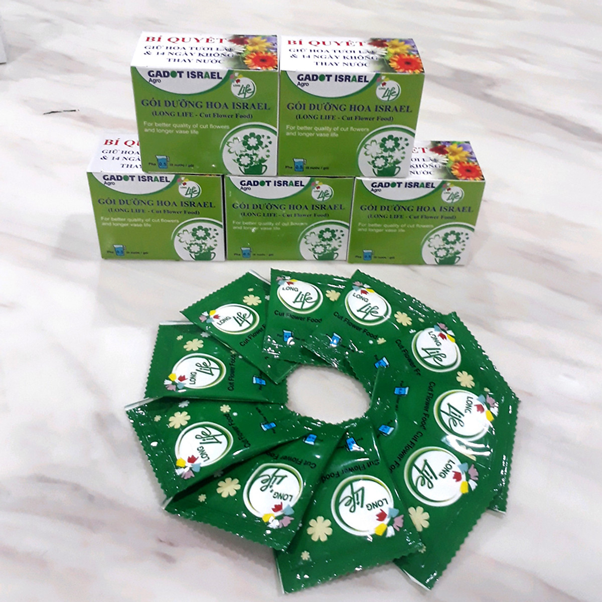 [HCM]Bột Cắm Hoa ISRAEL (Combo 50 gói dưỡng hoa) Hiệu Longlife giữ hoa tươi lâu gấp 2 lần và 14 ngày không thay nước mới