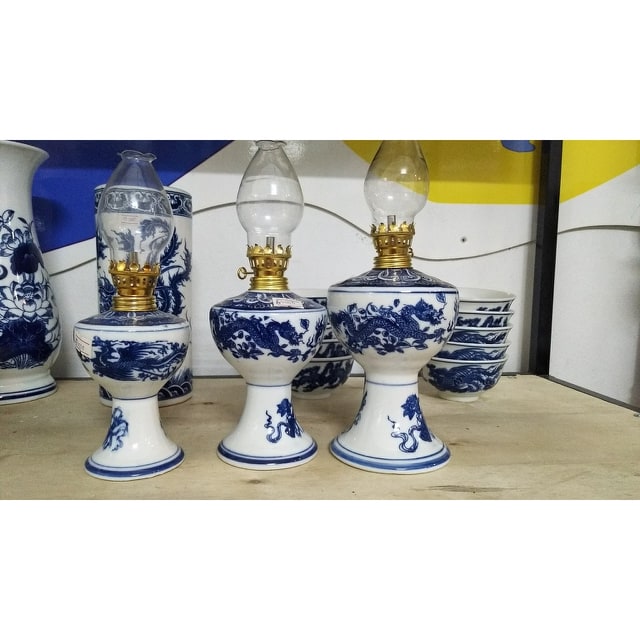 Đèn thờ dầu men lam