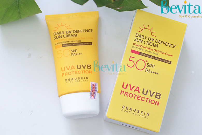 [HCM]KEM CHỐNG NẮNG BEAUSKIN  KIỂM SOÁT DẦU DAILY UV DEFENSE SUN CREAM mẫu mới