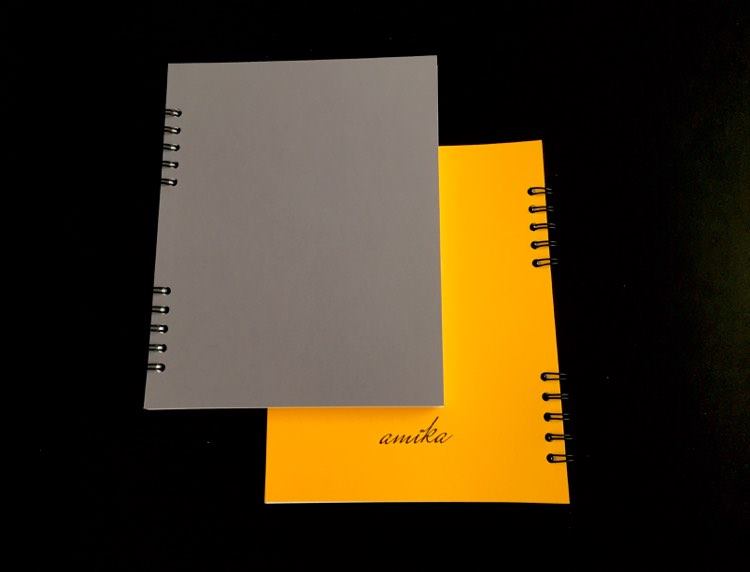 Sổ lò xo 178 trang - 19x24 cm gần B5 - Bìa trơn - Ruột chấm bi (dot)/ kẻ ngang/ ô vuông (grid)/ trơn (Spiral Notebook)