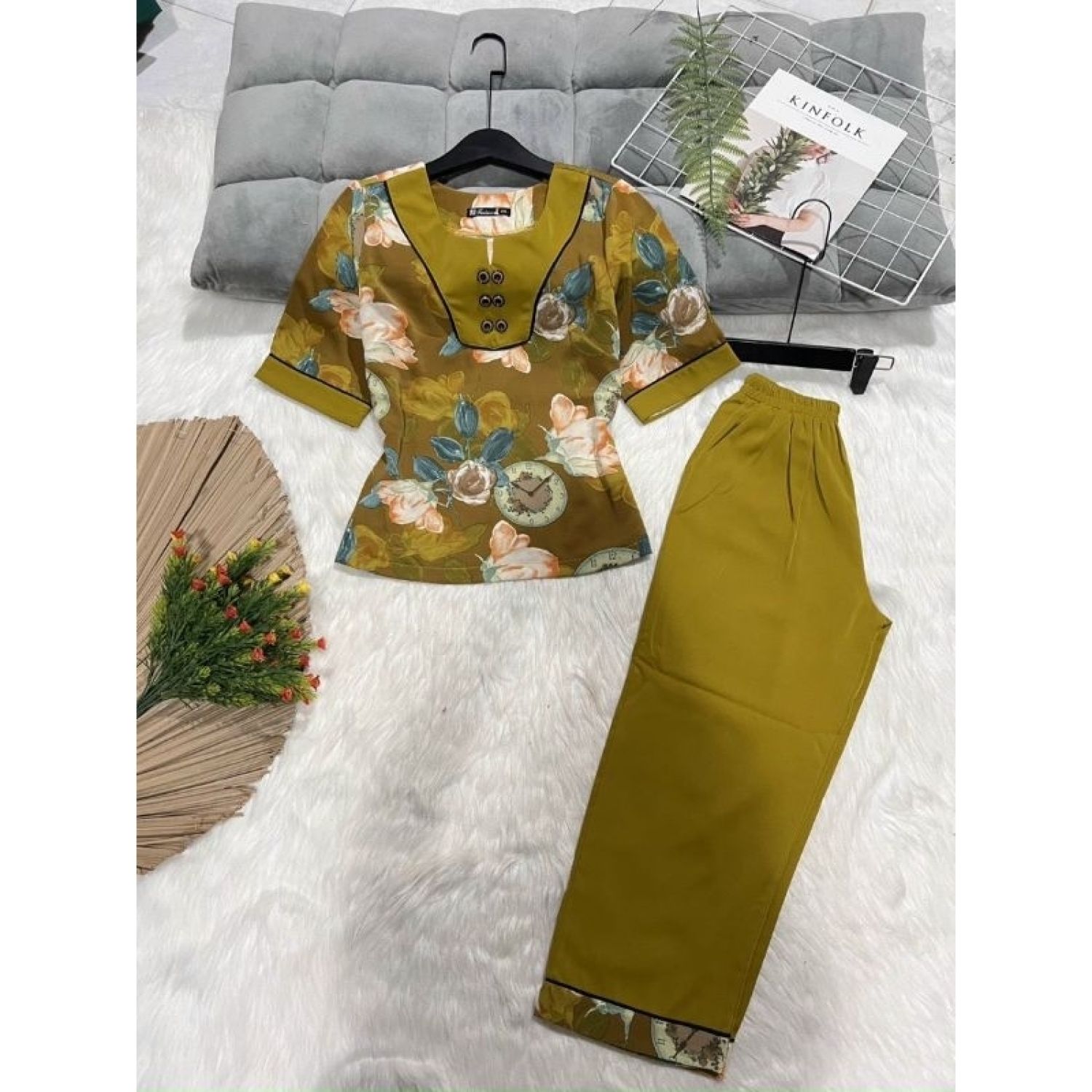 Bộ trυng niên mặc nhà cho mẹ lụa mango cao cấp