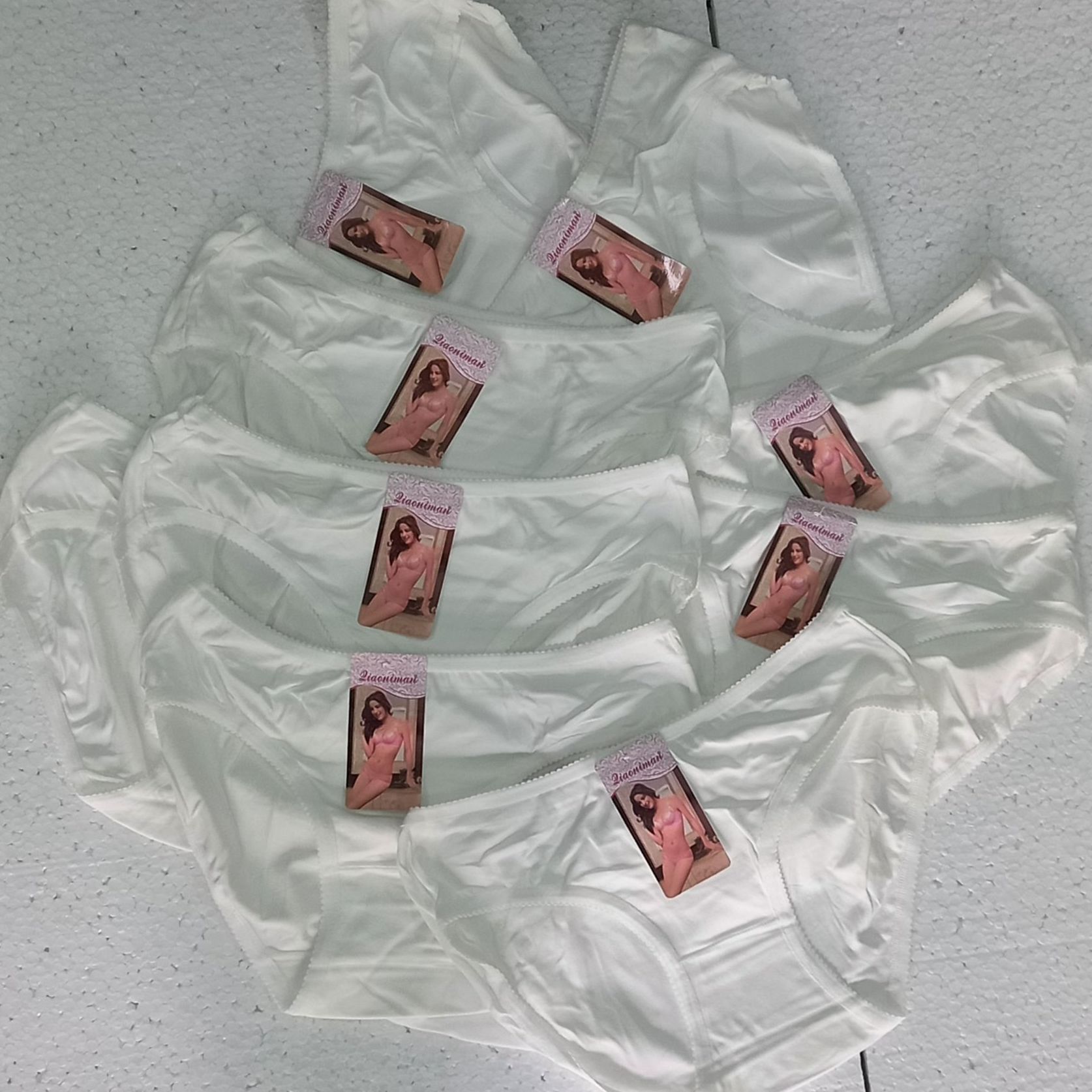 bộ 10 Quần lót MÀU TRẮNG 45kg đến 70kg 05 cái quần lót phù hợp cho đồng phục học sinh 100% Thun Cotton mềm mịn thoáng mát thấm hút tự do mặc Áo Dài thoải mái cả ngày