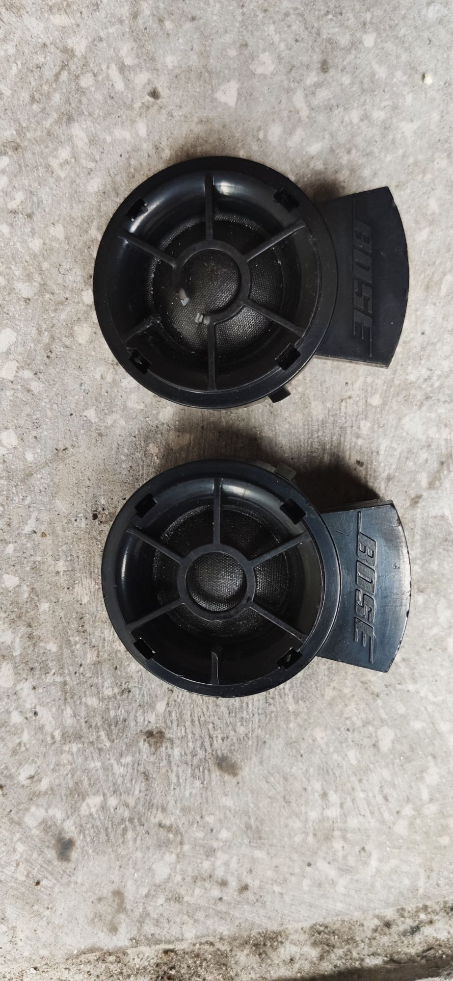 Loa treble BOSE tháo xe mazda