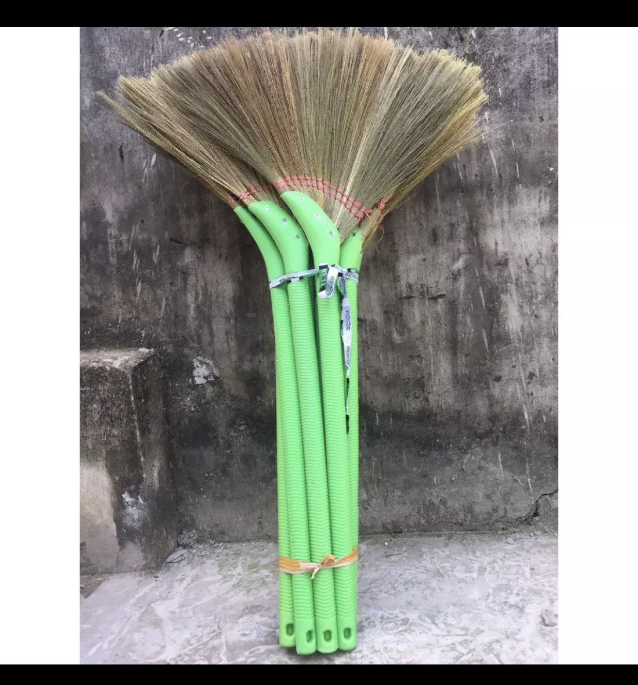 [FREESHIP] CHỔI CHÍT QUÉT NHÀ - ngoài trời, chất liệu bông chít tự nhiên, cán dài bọc nhựa siêu bền và sang trọng - AnhTuyet_SHOP