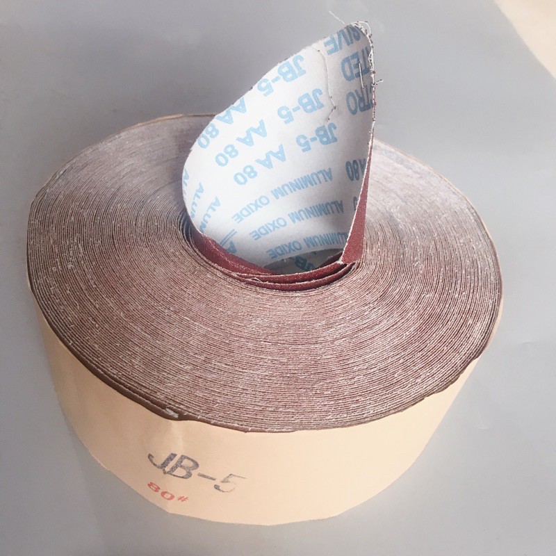 Cuộn nhám vải đỏ jb5 aa80 cuộn 40 mét khổ ngang 10 cm