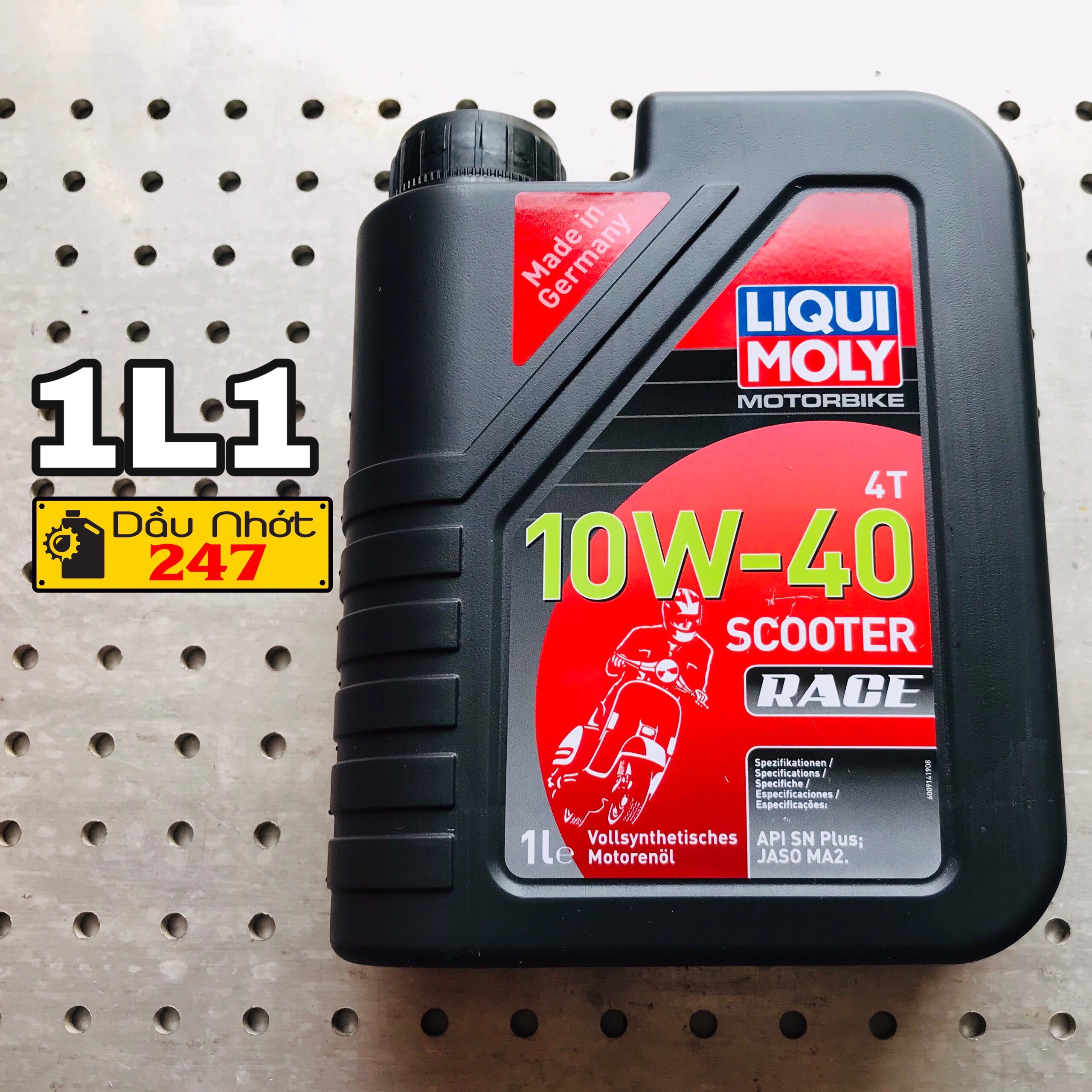 Combo 1L1 Dầu nhớt tay ga Liqui Moly Scooter Race 10w40 - 20826