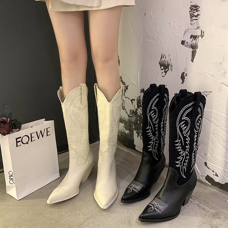Giày boots cao bồi thêu họa tiết mũi nhọn