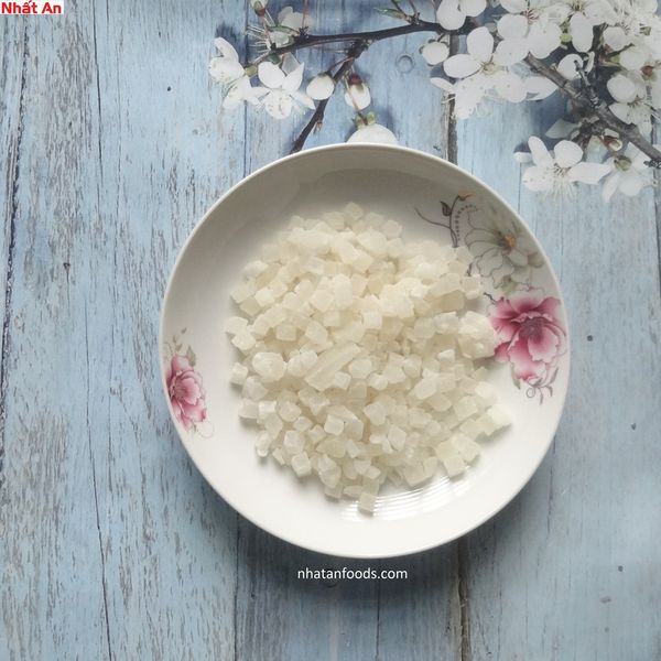 Mứt bí cắt hạt lựu