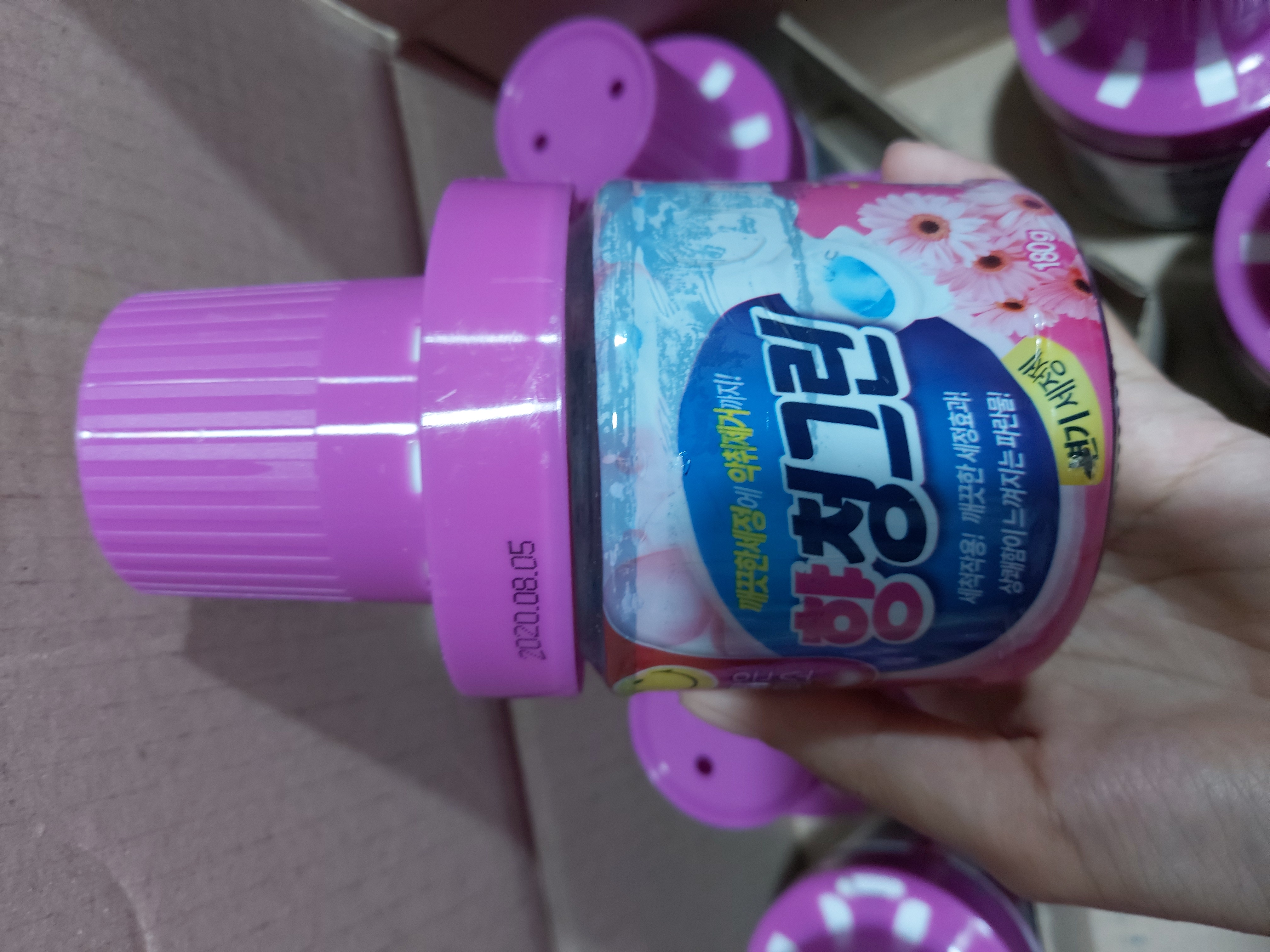 01 Chai thả bồn cầu khử khuẩn và mùi hôi Hàn Quốc