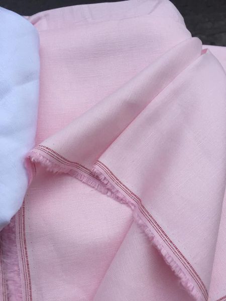 Vải linen ướt màu hồng nhạt